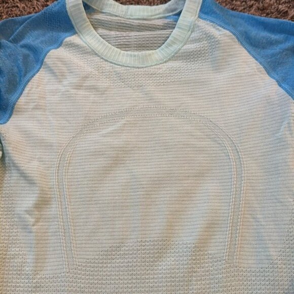 Lululemon Run Swiftly Tech Long Sleeve Aquamarine Beach Blanket Blue Size 4 - Picture 11 of 15